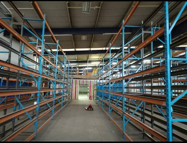 7,775M² WAREHOUSE FOR SALE IN HERIOTDALE